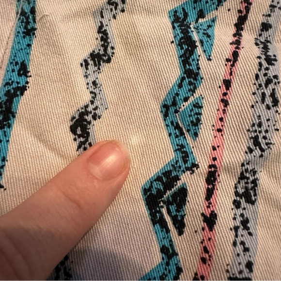 Extreme 80s Retro Striped Elastic Cotton Shorts Men’s Small 90s - Picture 7 of 7